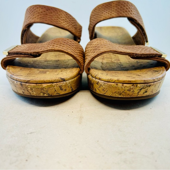 Vionic Brown Snake Pepper Adjustable Double Strap Wedge Sandals, size 9 - Picture 3 of 10
